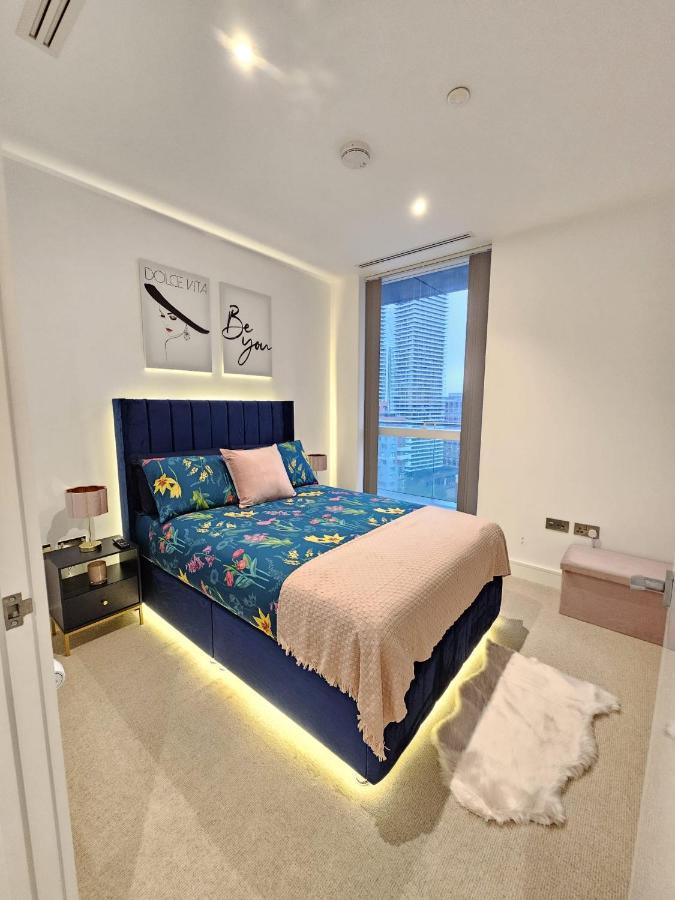 2 Bed Luxurious Apartments Canary Wharf 伦敦 外观 照片